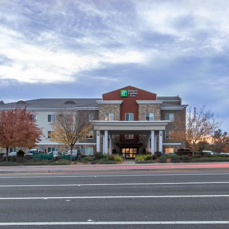 Holiday Inn Express Hotel & Suites Roseville - Galleria Area By Ihg Exterior foto