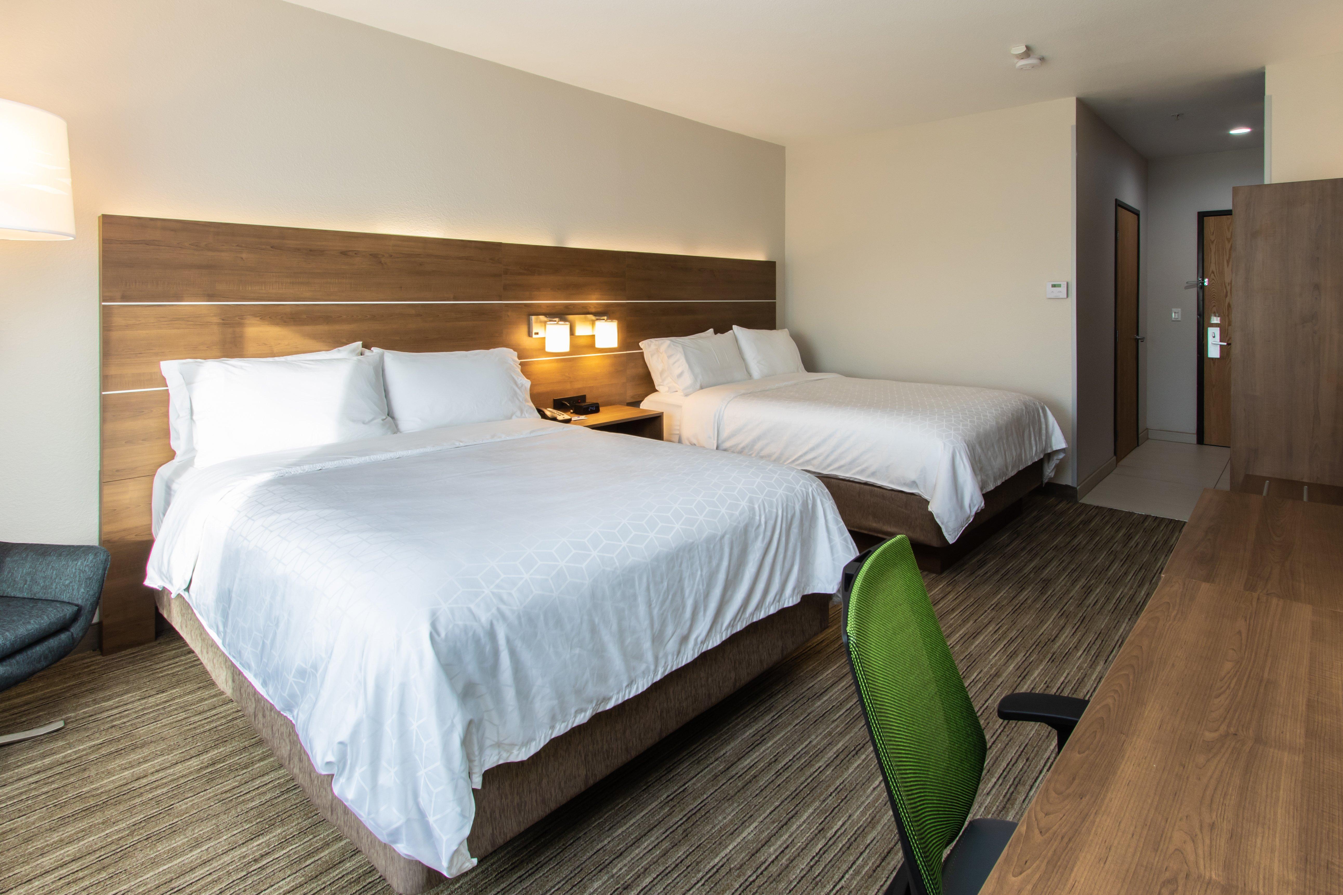 Holiday Inn Express Hotel & Suites Roseville - Galleria Area By Ihg Exterior foto