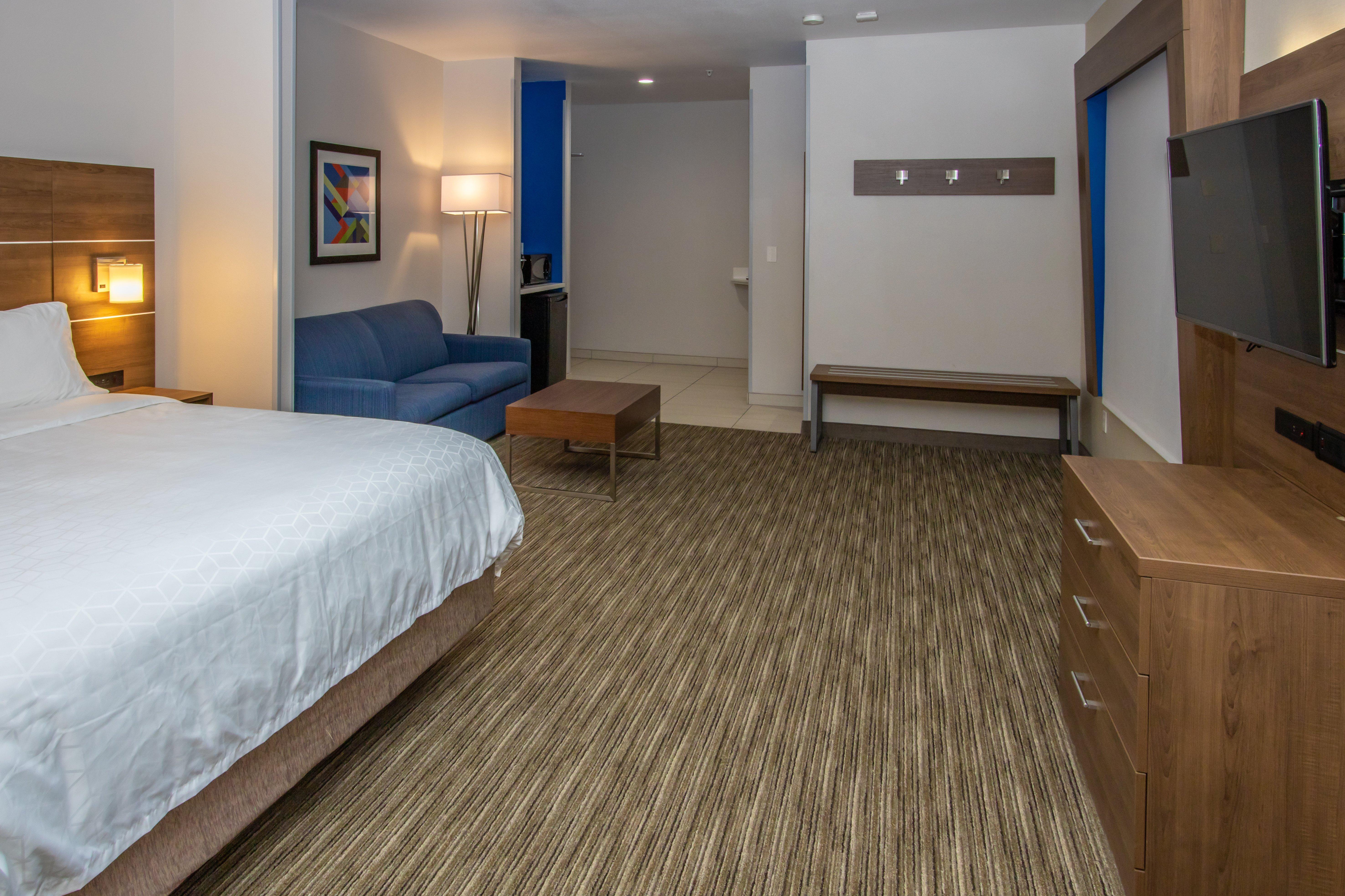 Holiday Inn Express Hotel & Suites Roseville - Galleria Area By Ihg Exterior foto